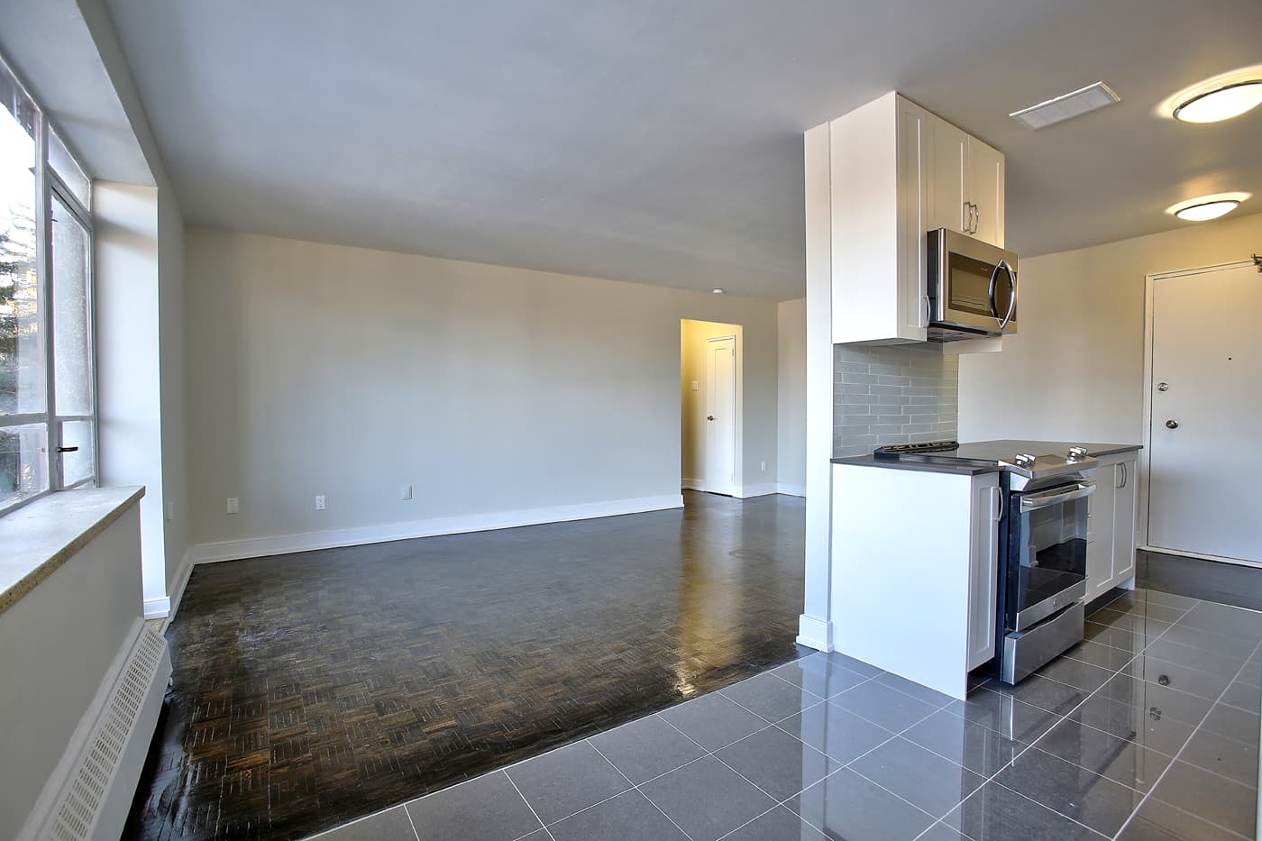 Benson Apartments — Eglinton and Kennedy Scarborough 3 Bedrooms - Photo 17