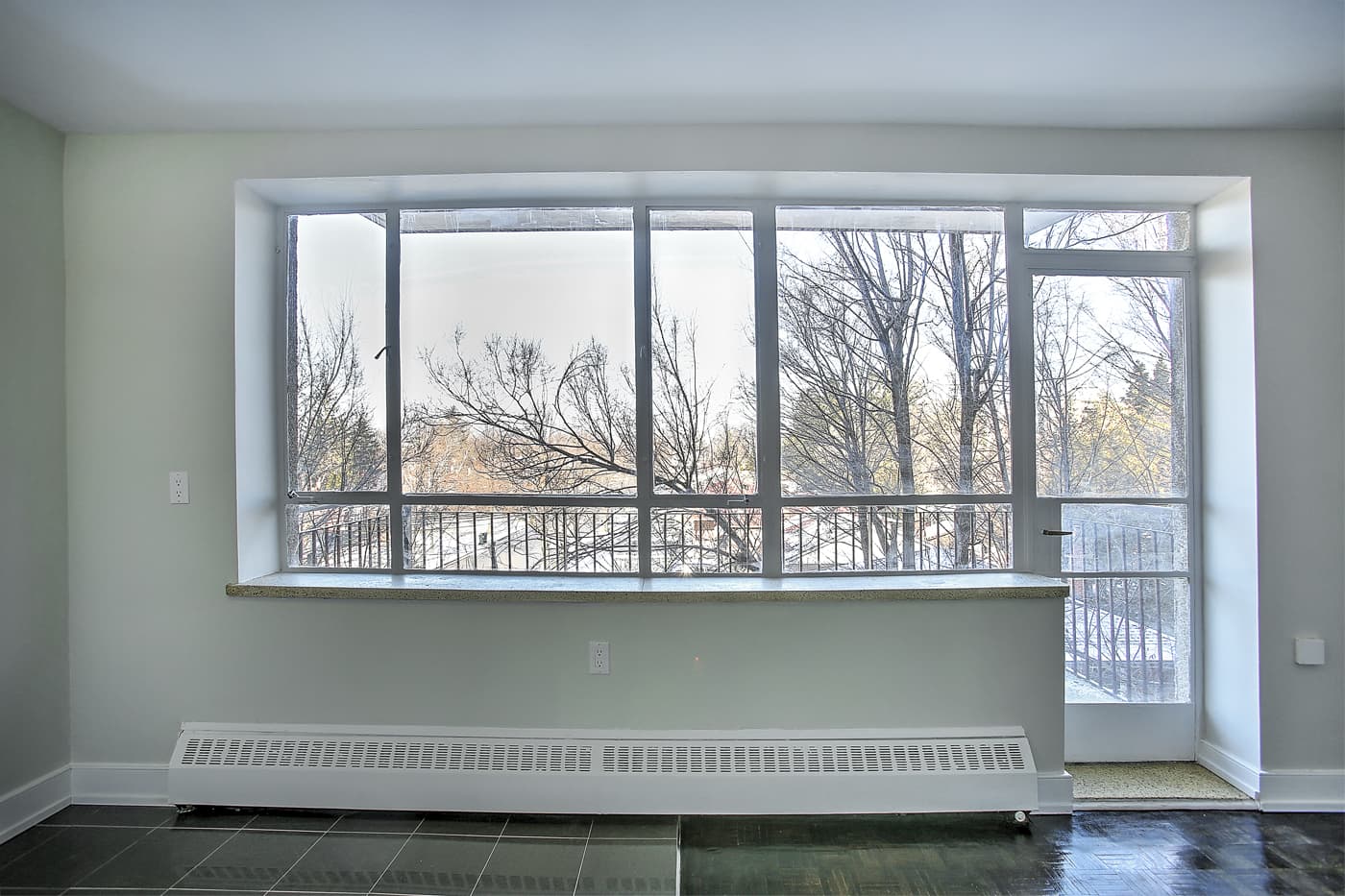 Benson Apartments — Eglinton and Kennedy Scarborough 3 Bedrooms - Photo 23