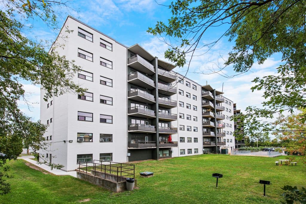 Garden Terrace Apartments — St Catharines 2 Bedroom - Photo 2