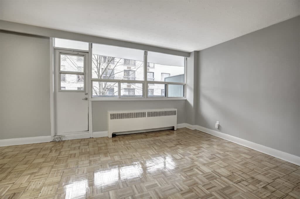 The Kingsview — Parkdale Studio (Bachelor) - Photo 3