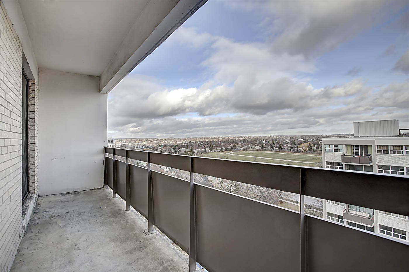 Maison Neuf Apartments — Bachelor - Photo 19