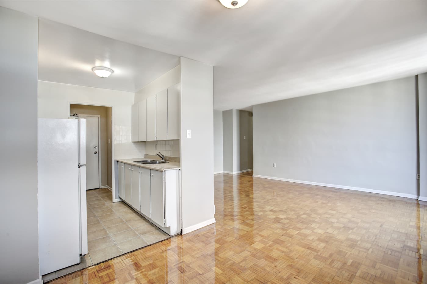 Maison Neuf Apartments — Bachelor - Photo 14