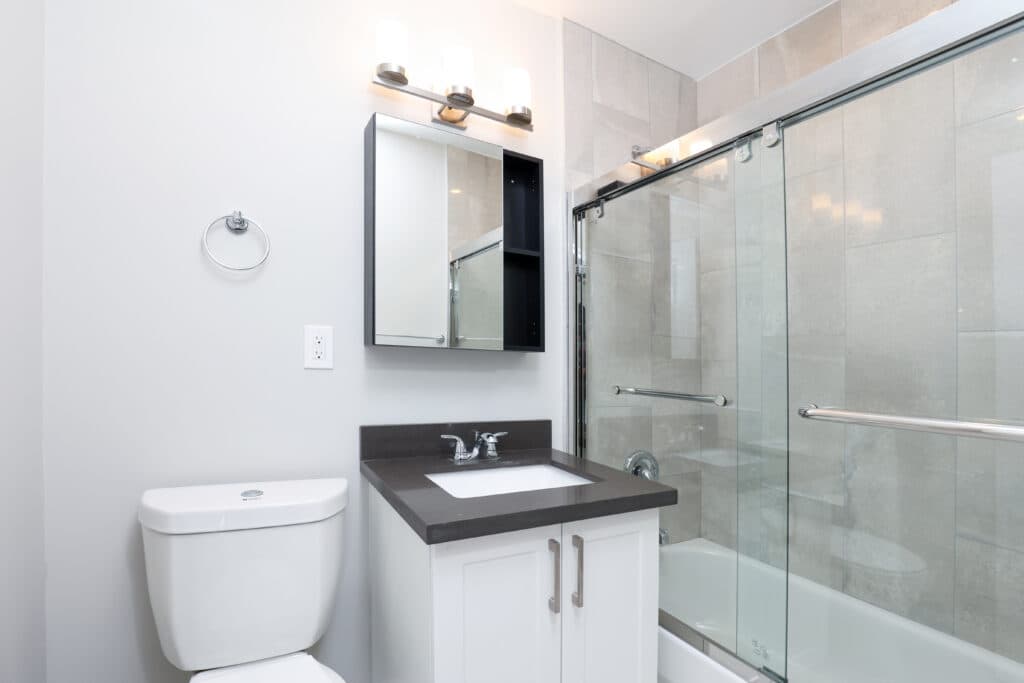 Greencrest Apartments — 2 Bedrooms - Photo 7