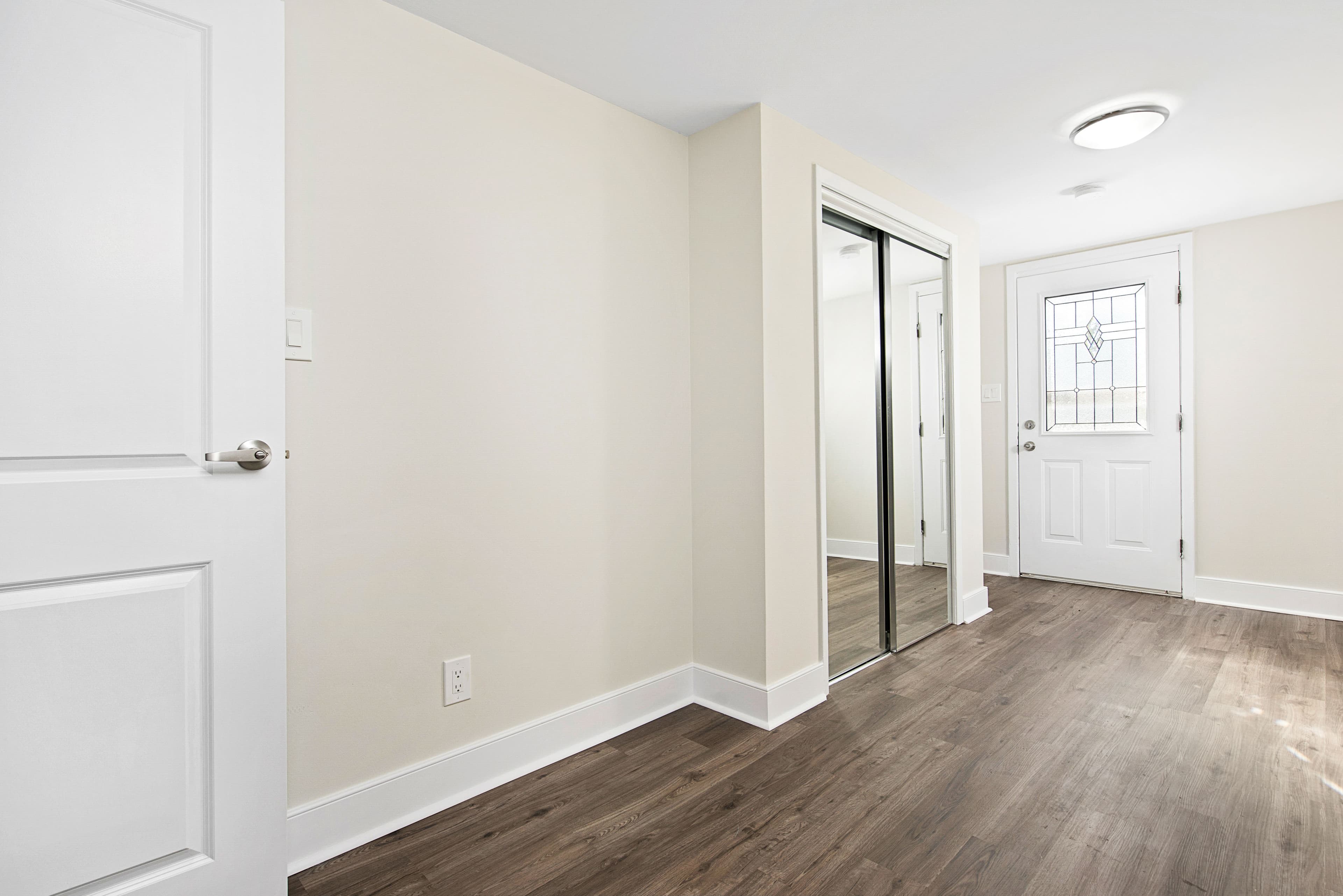 Forest Glen Townhomes — 4 Bedrooms Townhouse - Photo 13