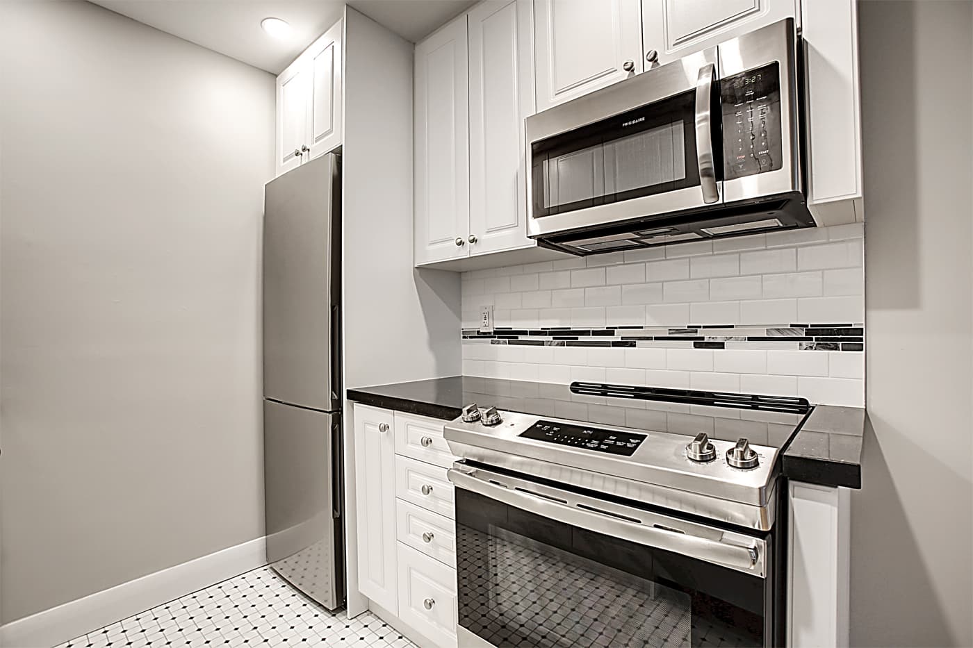 The Concord — Parkdale Bachelor - Photo 18