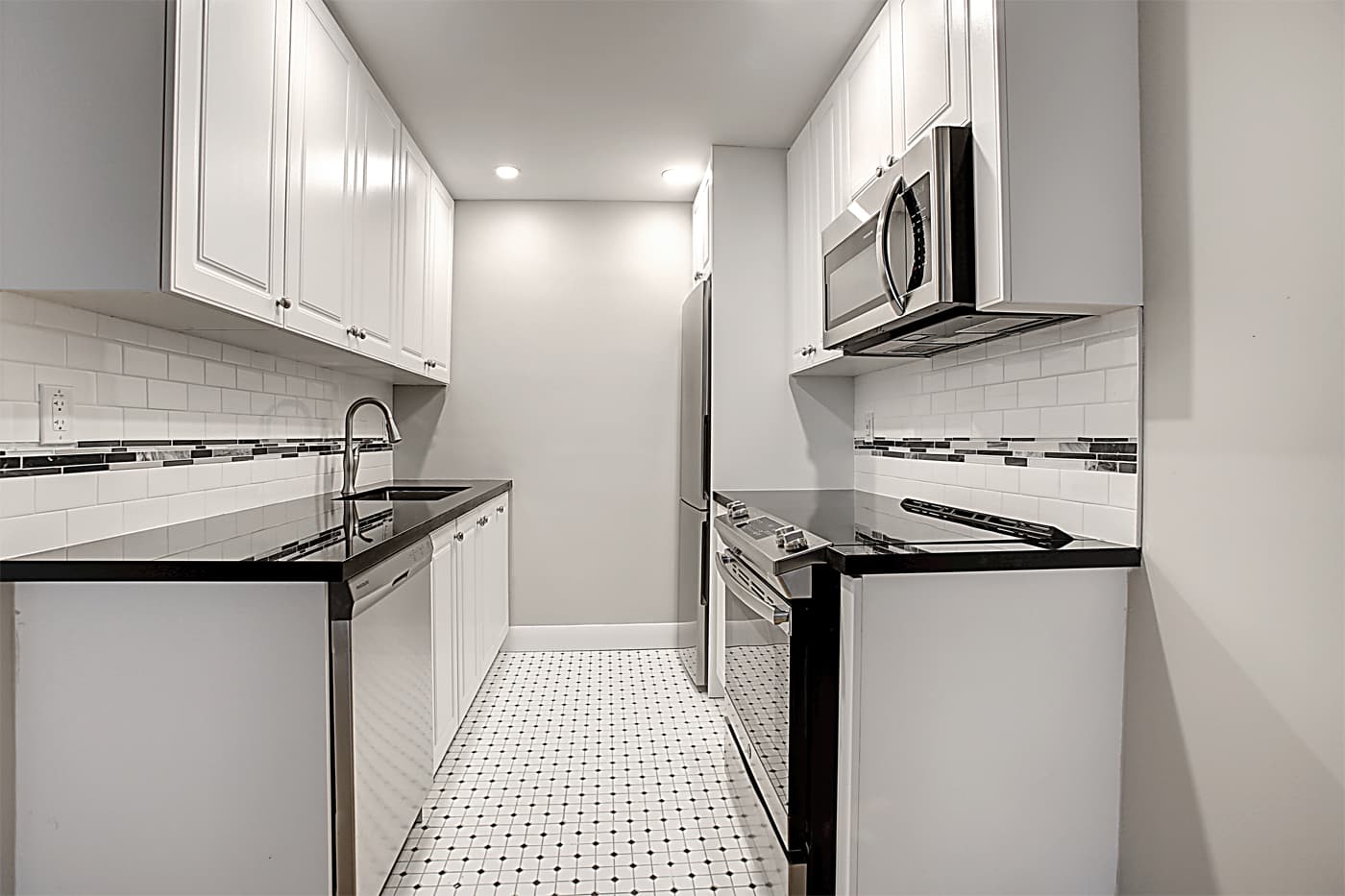 The Concord — Parkdale Bachelor - Photo 17