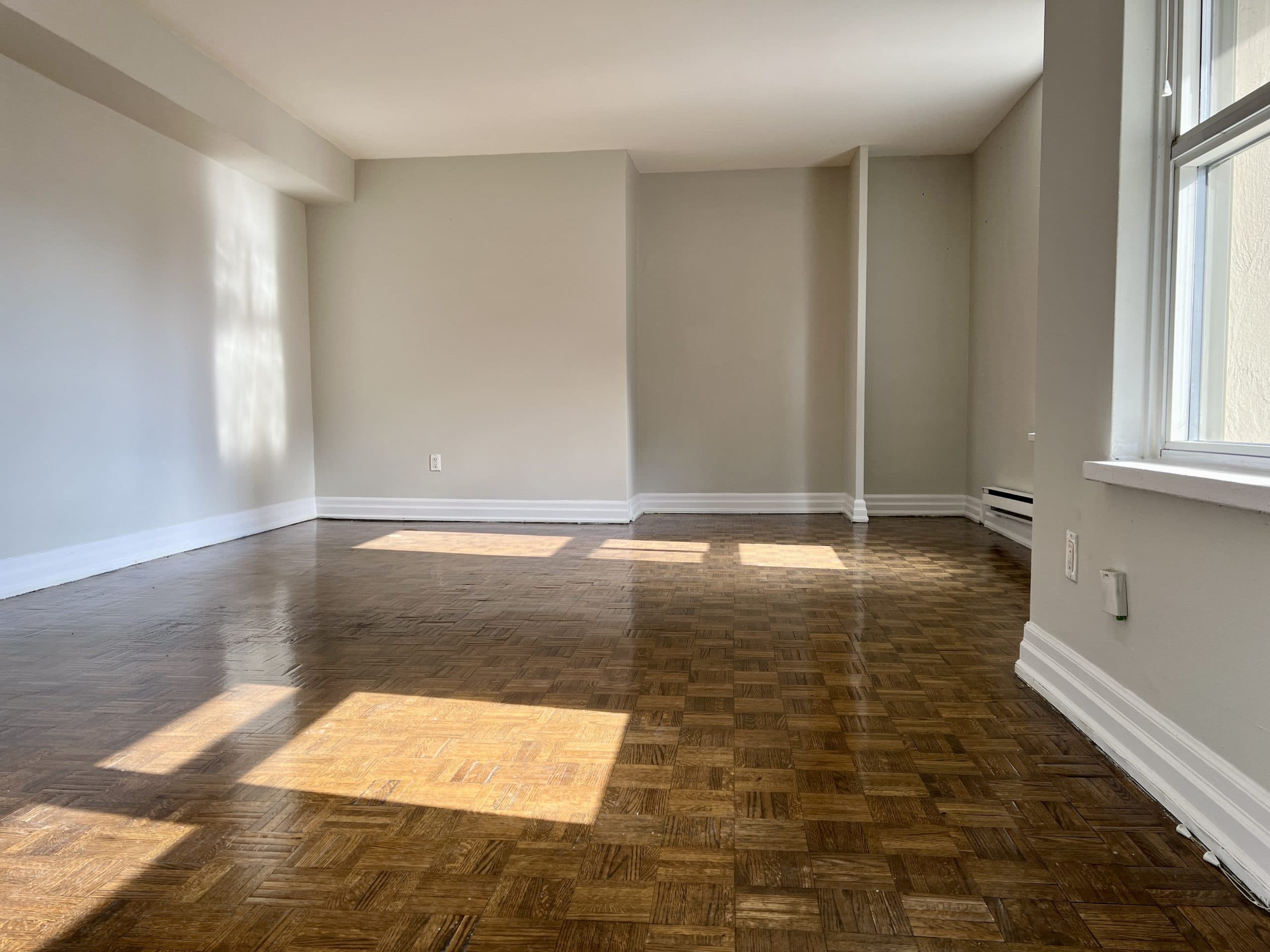 Continental Tower — Downtown 2 Bedroom - Photo 15