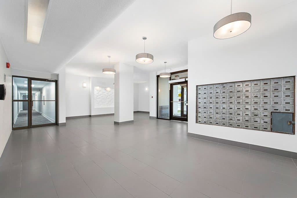 Highland Park Apartments — 2 Bedrooms - Photo 15
