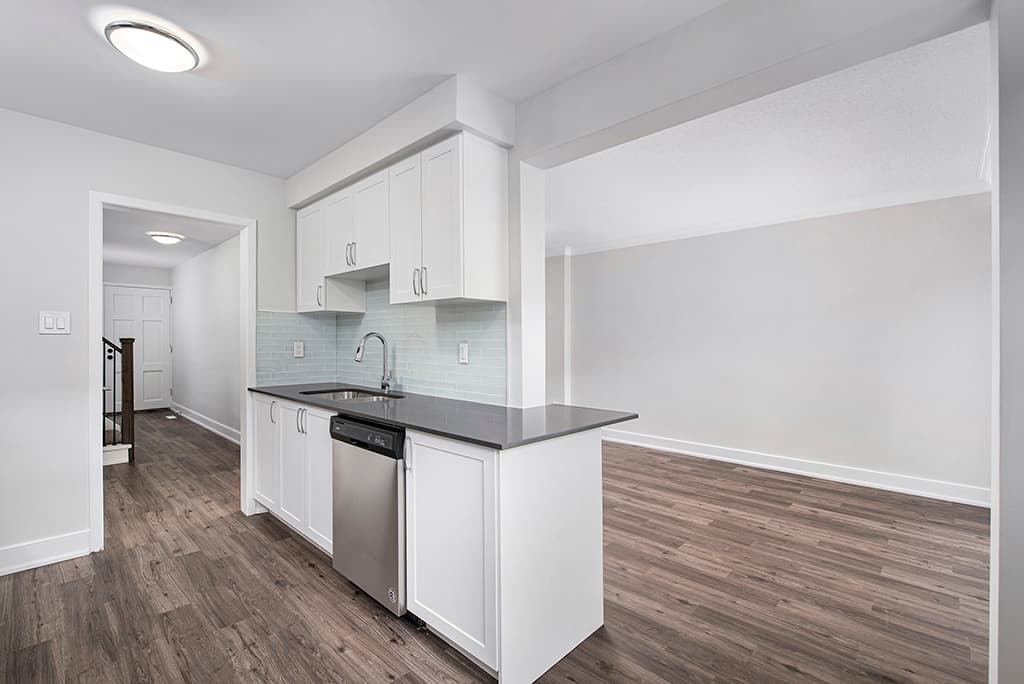 Forest Glen Townhomes — 4 Bedroom - Photo 10