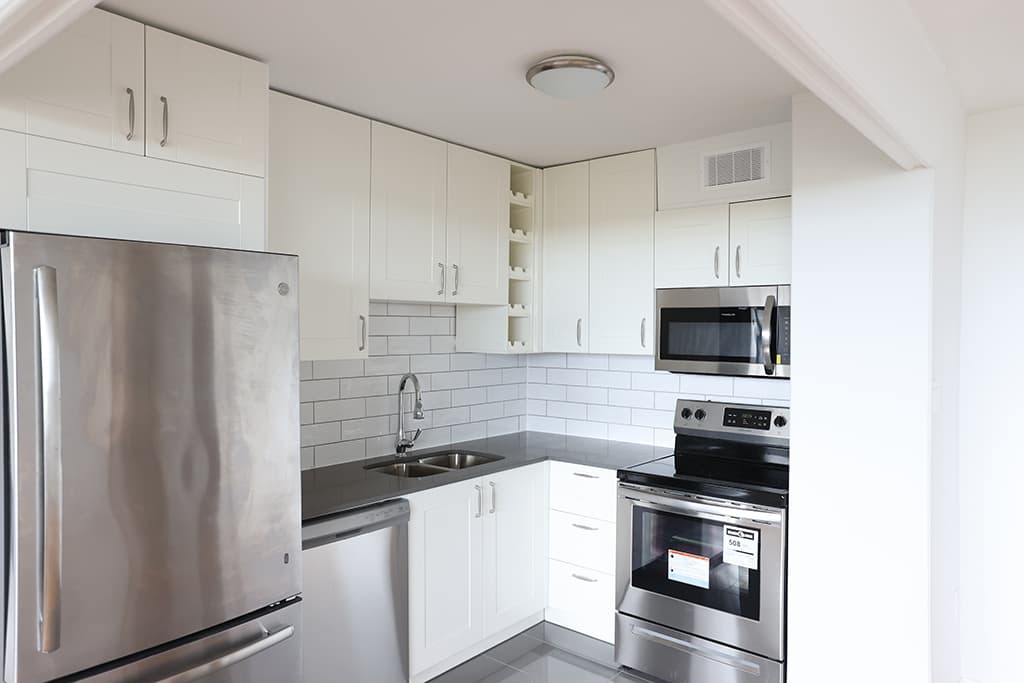 Highland Park Apartments — 2 Bedrooms - Photo 19