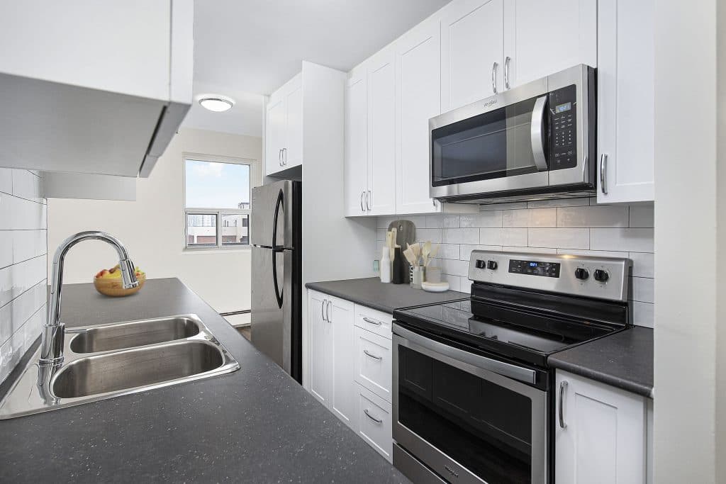Martella Place — 3 Bedroom - Photo 3