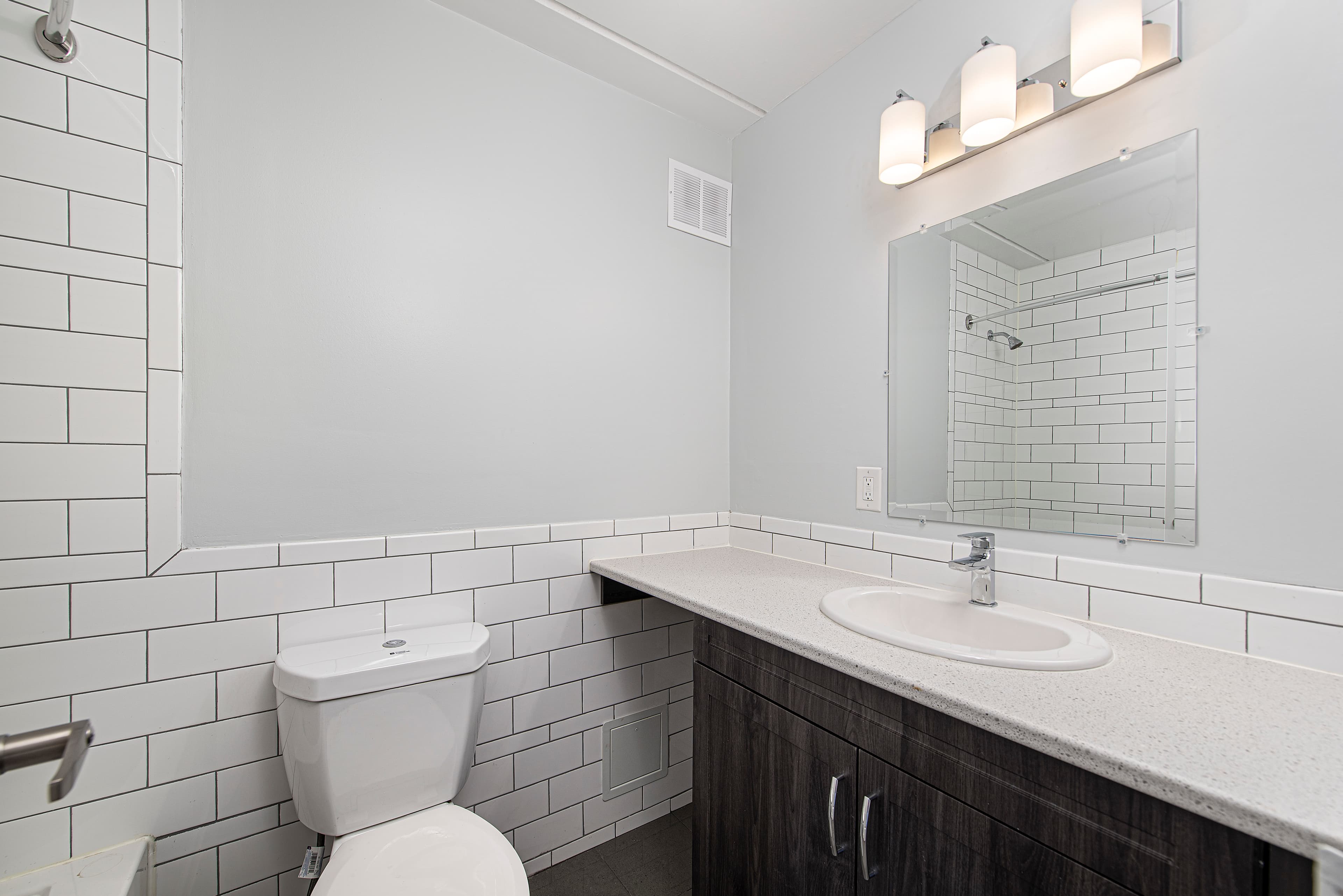 Martella Place — 3 Bedroom - Photo 28