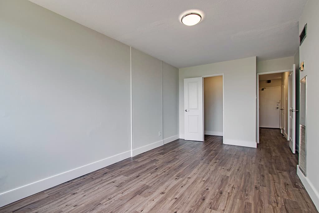 Westwood Abbey Apartments - Photo 16
