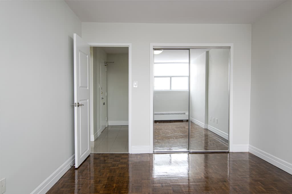 The West Mall Towers — Bachelor - Photo 17