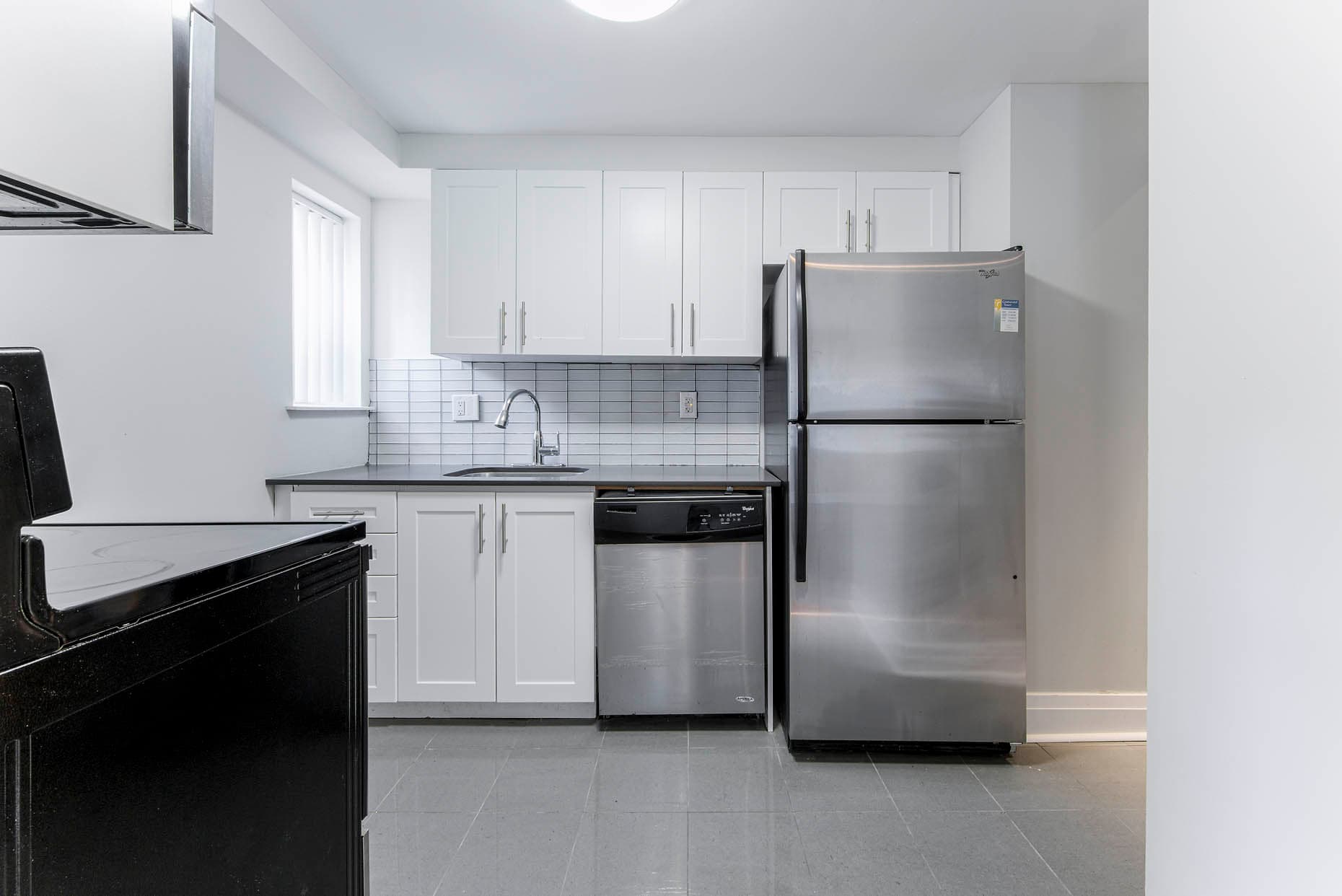 Wellesley Apatments — Downtown 1 Bedroom - Photo 13