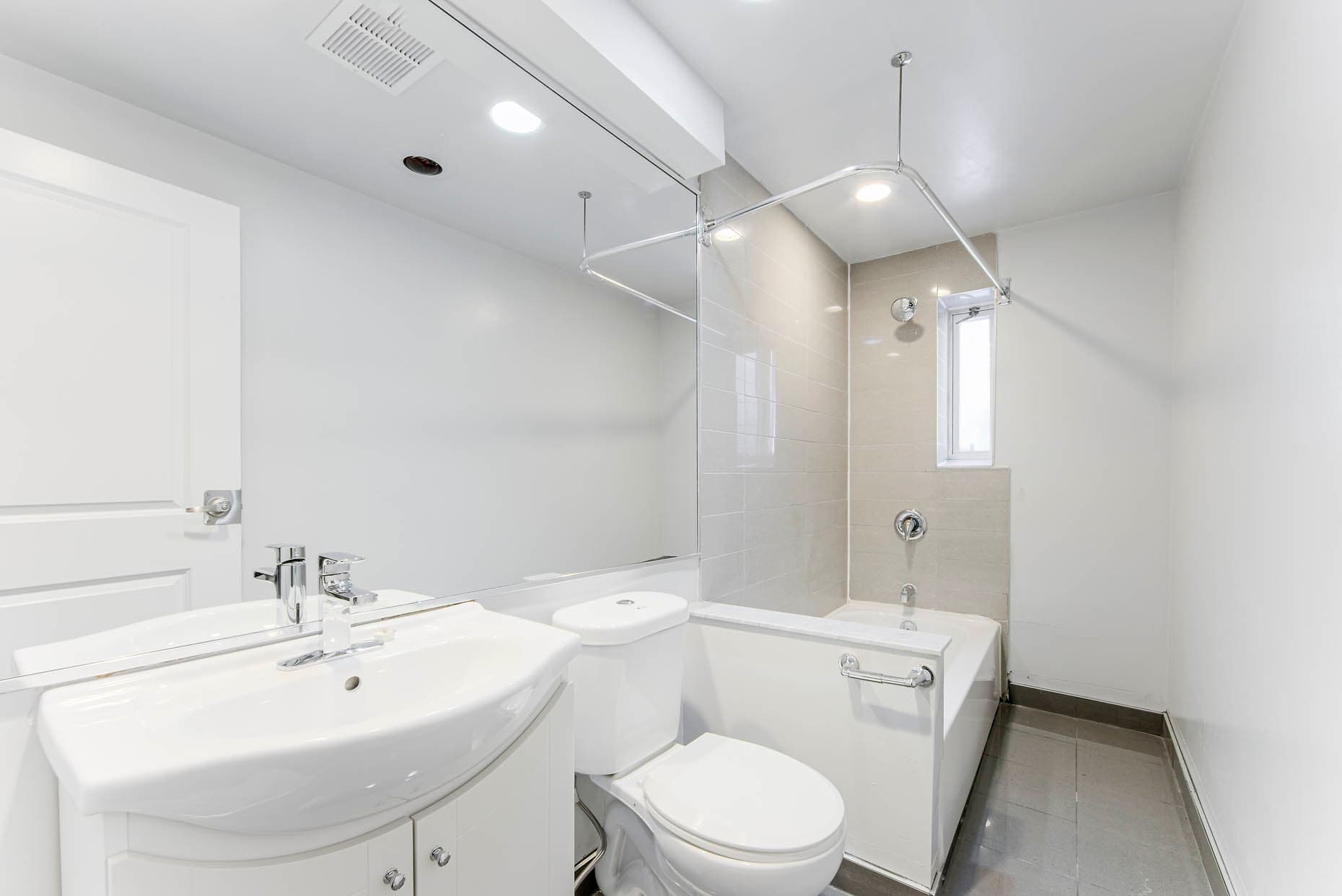 Wellesley Apatments — Downtown 1 Bedroom - Photo 20