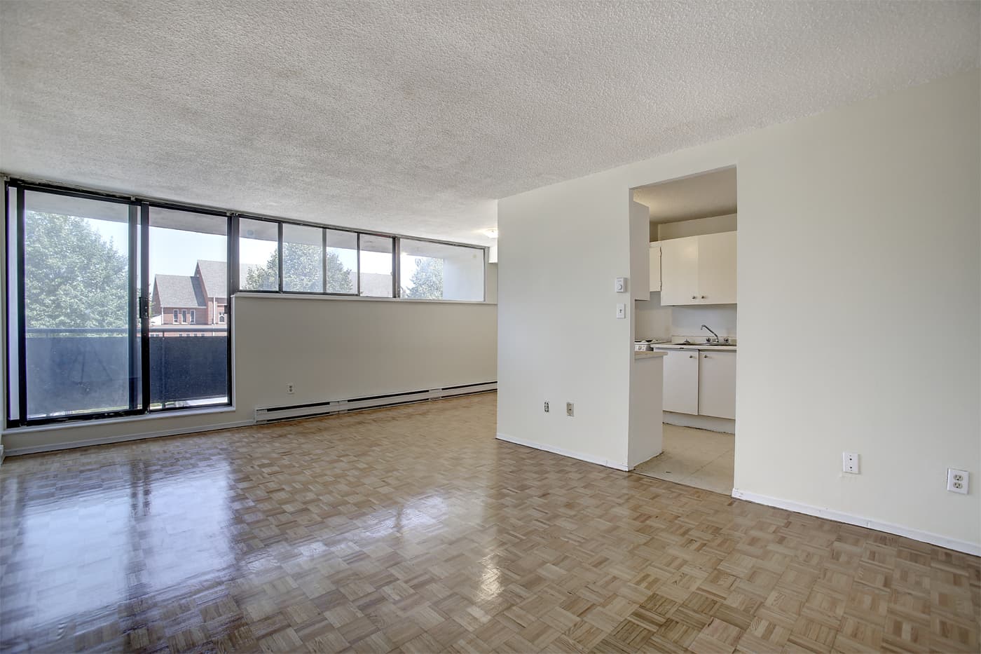 Valleyview Apartments — 3 Bedroom - Photo 13