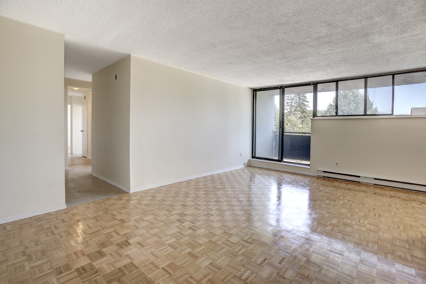 Valleyview Apartments — 3 Bedroom - Photo 16