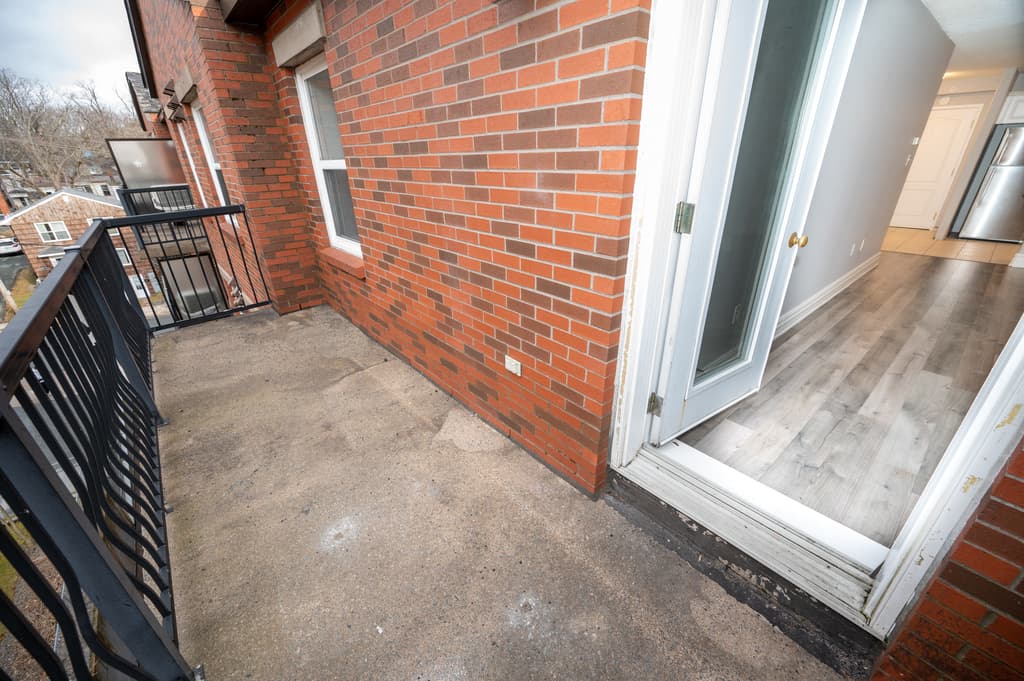 Barrington Terrace — 3 Bedrooms with walkout patio - Photo 15