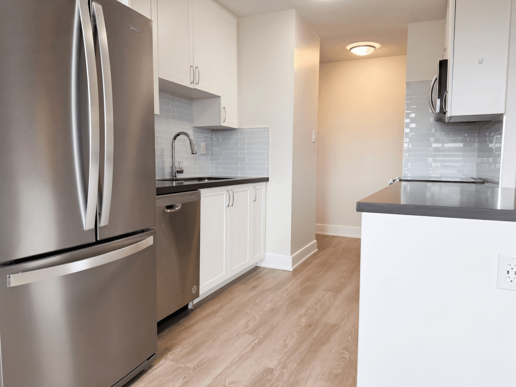 Westview Place — 2 Bedrooms - Photo 5