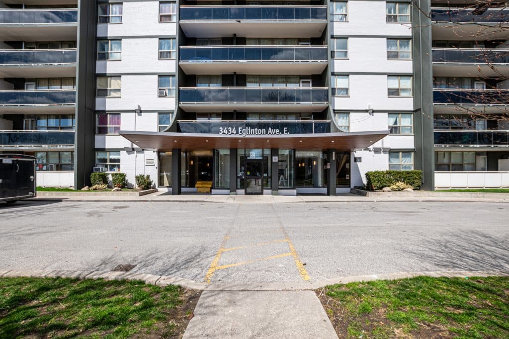Eglinton Residences — 3 Bedroom - Photo 4
