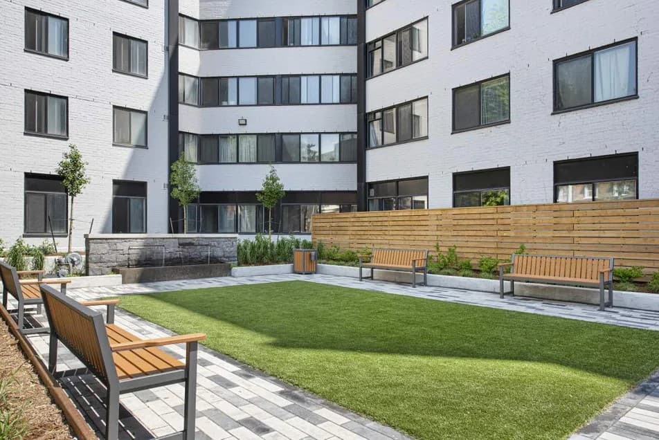Dufferin Crossing — Liberty Village 3 Bedrooms - Photo 6