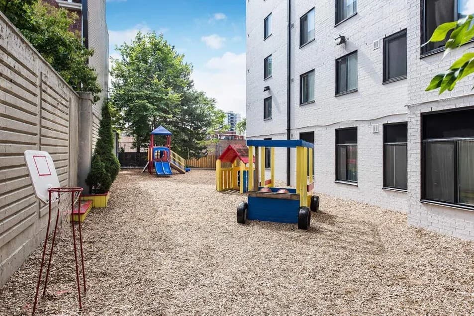 Dufferin Crossing — Liberty Village 3 Bedrooms - Photo 19