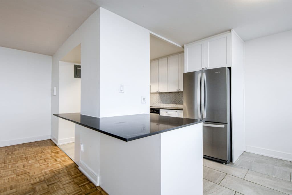 Parkside Place — Roncesvalles 2 Bedroom - Photo 5