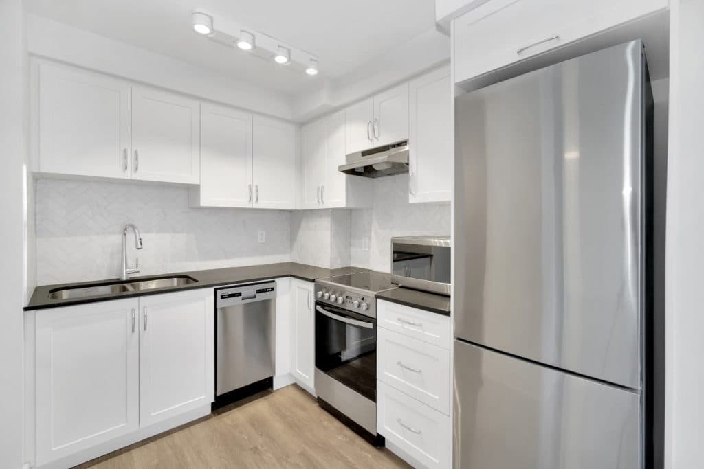 Tamarac Apartments — Bachelor