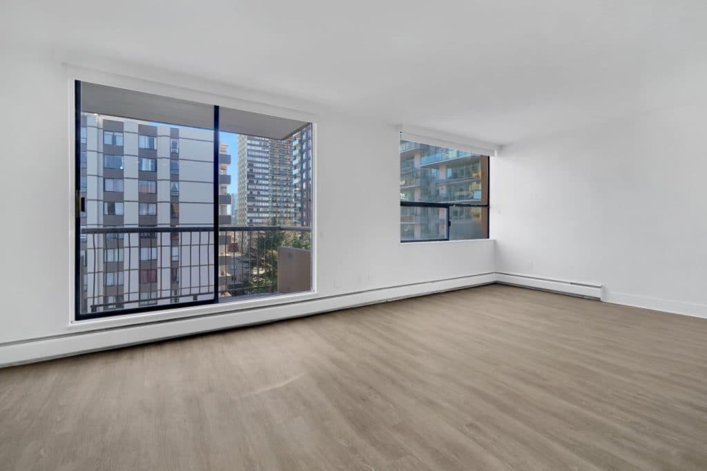 Tamarac Apartments — Bachelor - Photo 6