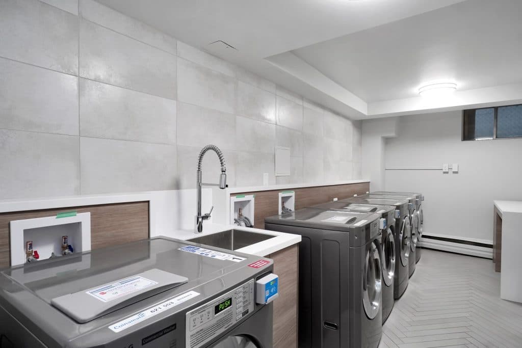 Pendrell Apartments — Bachelor - Photo 14