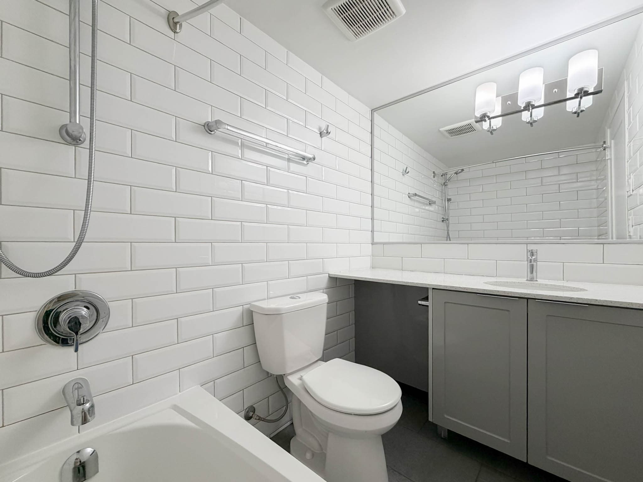 Connaught Apartments — Bachelor - Photo 25