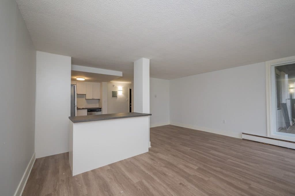 Willett Apartments — Bachelor - Photo 12