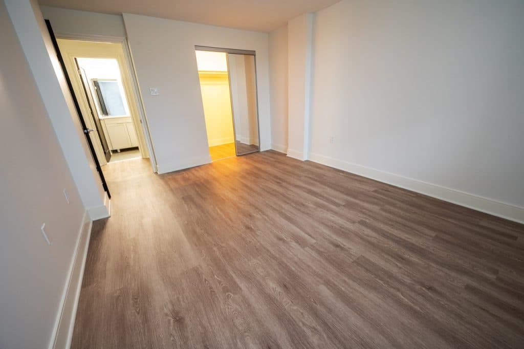 Willett Apartments — Bachelor - Photo 5