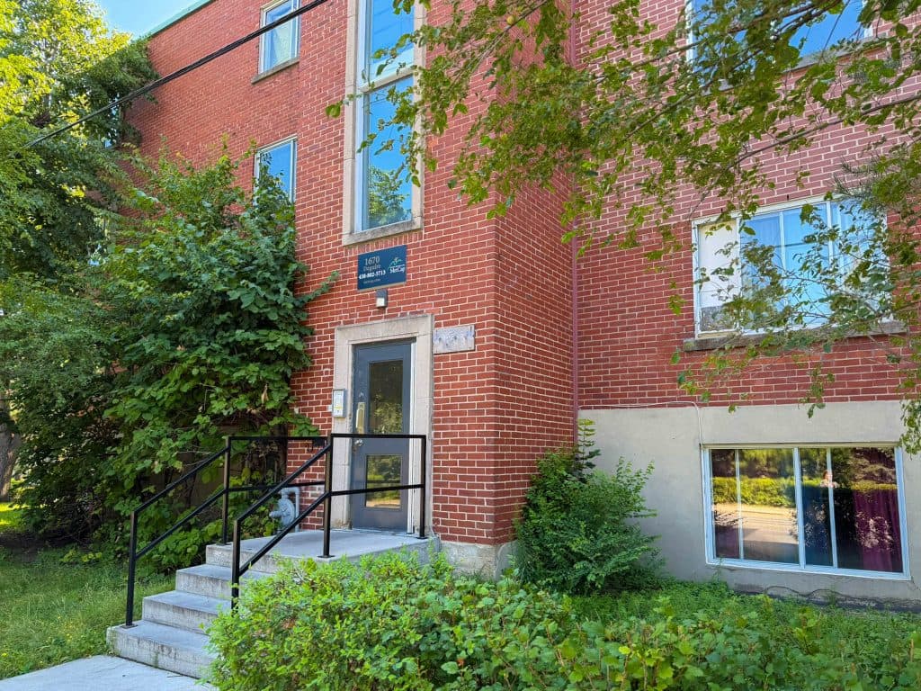 Rue Deguire Apartments — 3 Bedroom - Photo 13