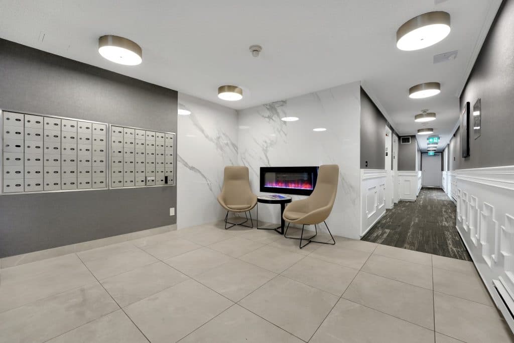 Pacific Terrace Apartments — Downtown Vancouver Bachelor - Photo 10