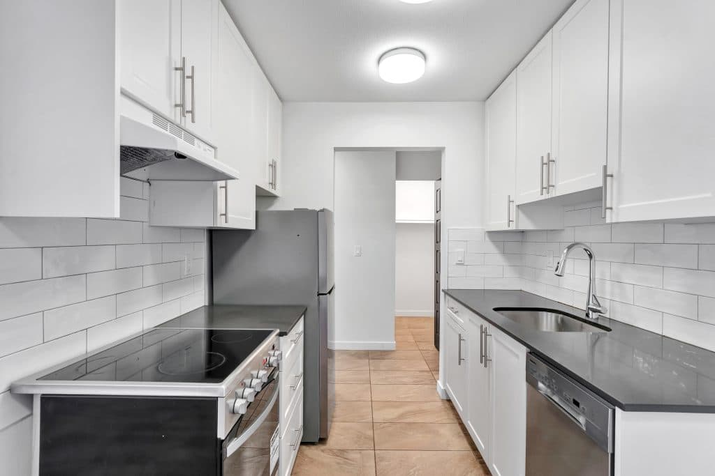 Bridgewater Apartments - Photo 1
