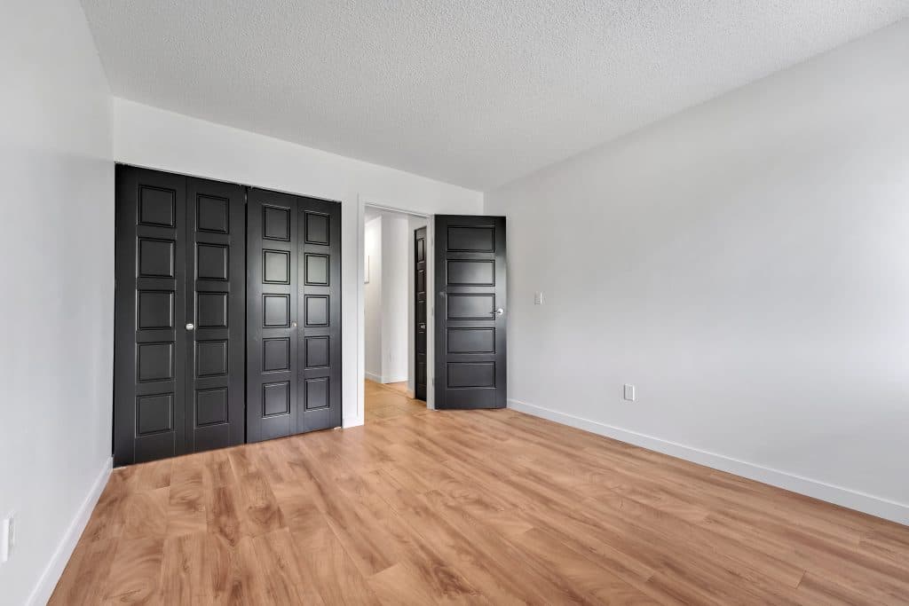 Bridgewater Apartments - Photo 2