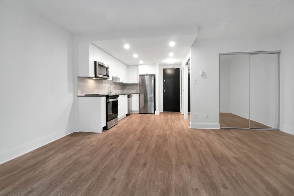 Pacific Terrace Apartments — Downtown Vancouver Bachelor - Photo 35