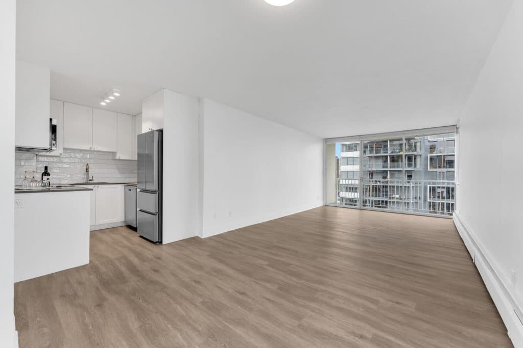 Sundowner Apartments — 1 Bedroom - Photo 12