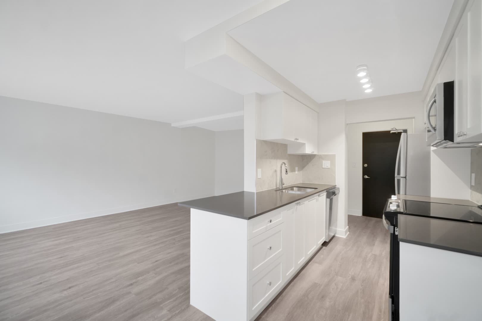 Casa Del Vandt Apartments - Photo 19