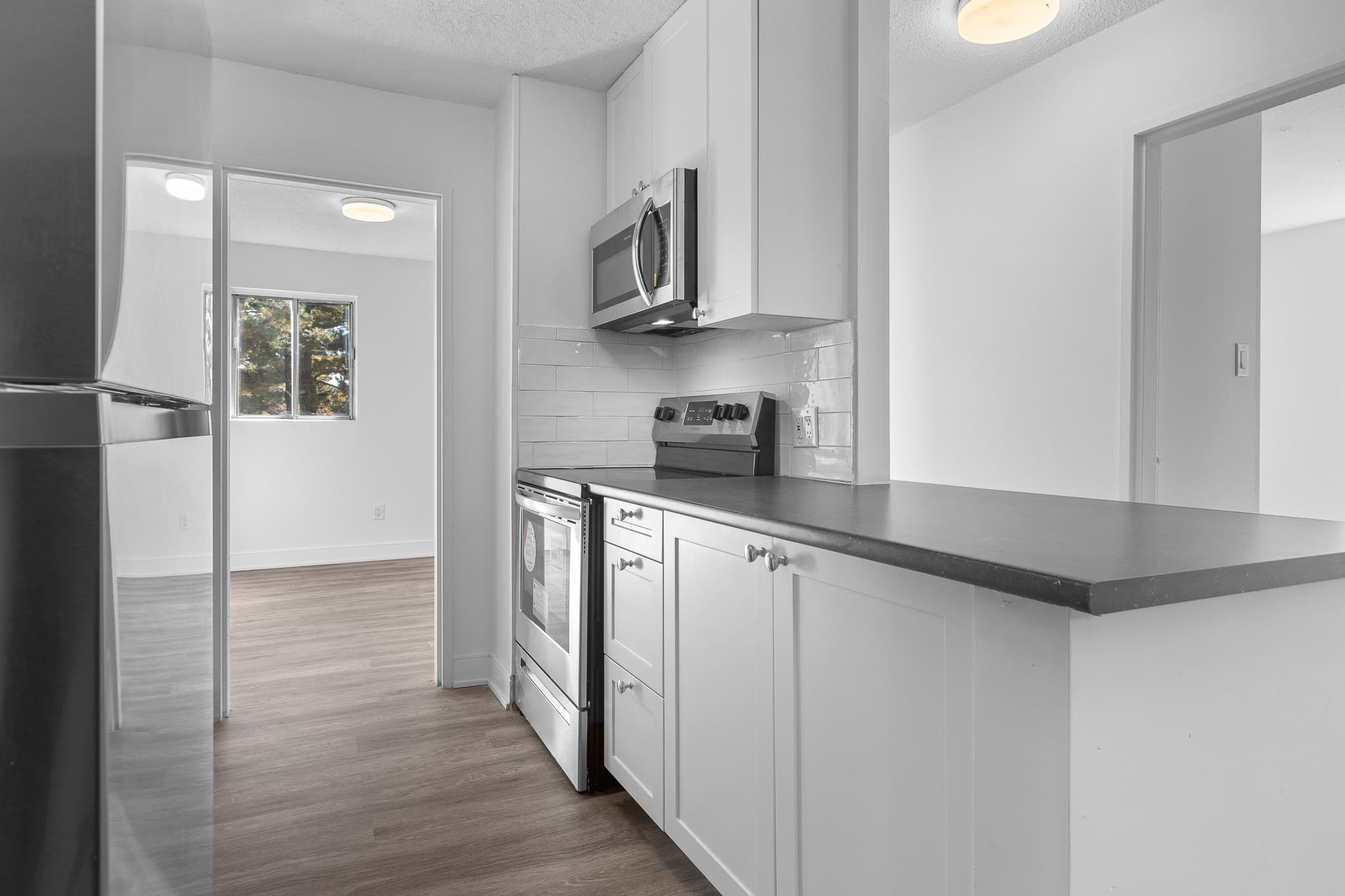 Windsor Park Village — 1 Bedroom - Photo 16