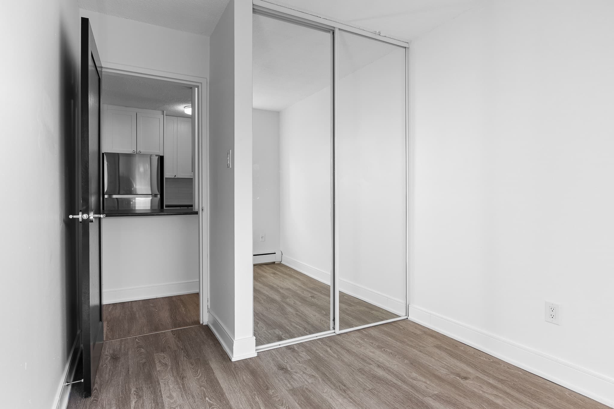 Windsor Park Village — 1 Bedroom - Photo 18