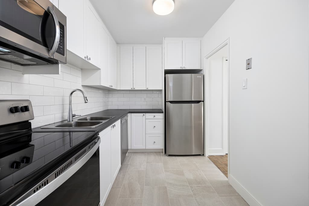 Alleghany Apartments — 2 Bedrooms - Photo 34