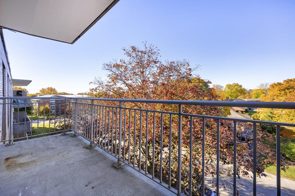 Alleghany Apartments — 2 Bedrooms - Photo 21