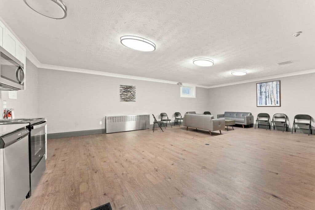 Alleghany Apartments — 2 Bedrooms - Photo 28