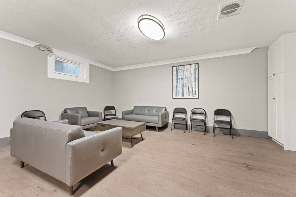 Alleghany Apartments — 2 Bedrooms - Photo 29