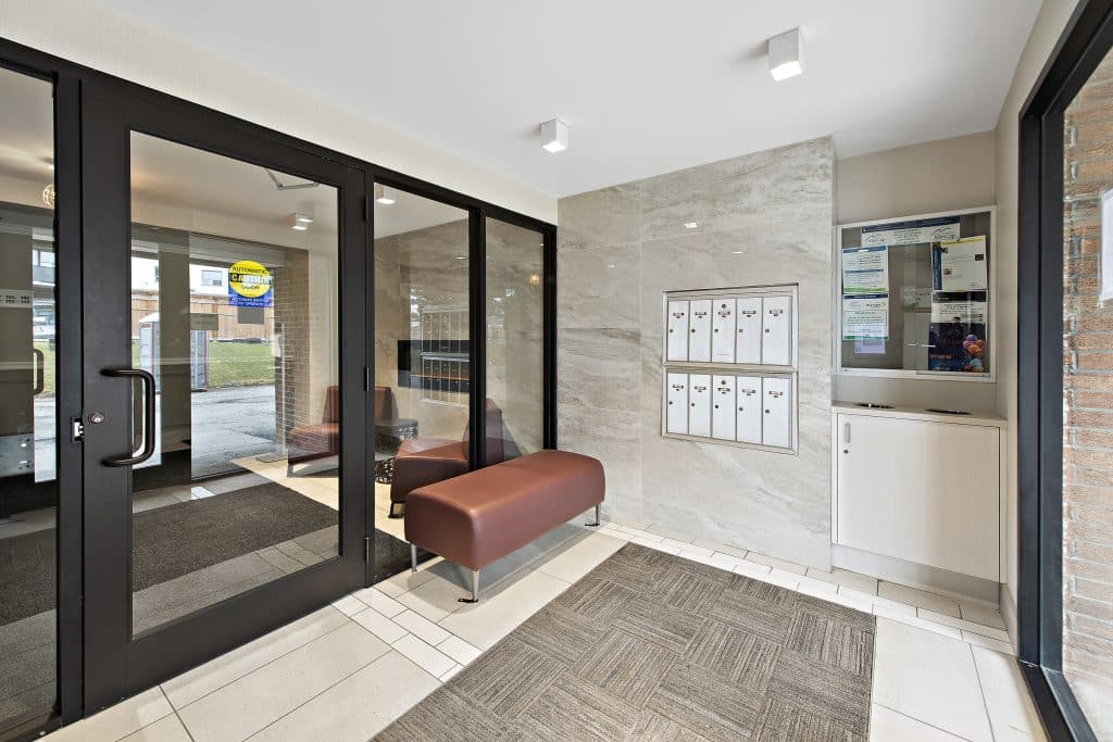 Danforth Apartments — 3 Bedrooms - Photo 5