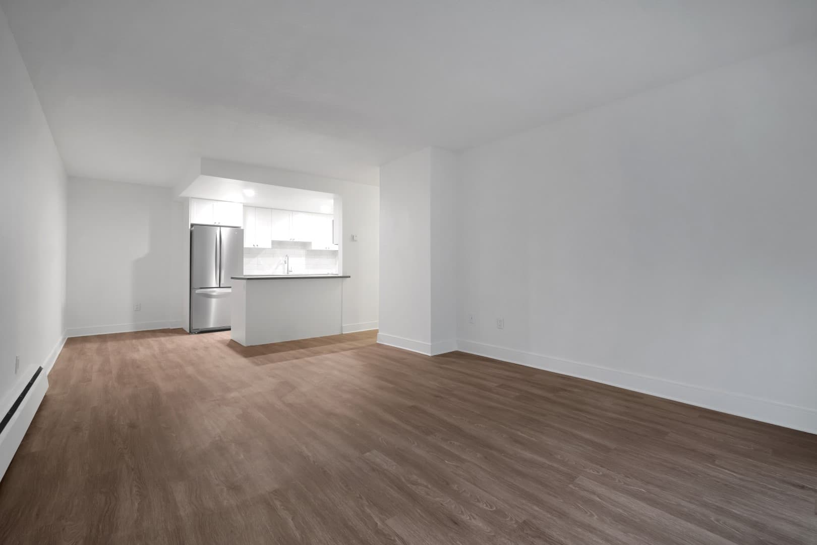 Renaissance On Shaw — Bachelor - Photo 22