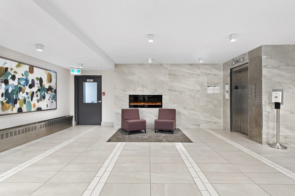 Danforth Apartments — 3 Bedrooms - Photo 7